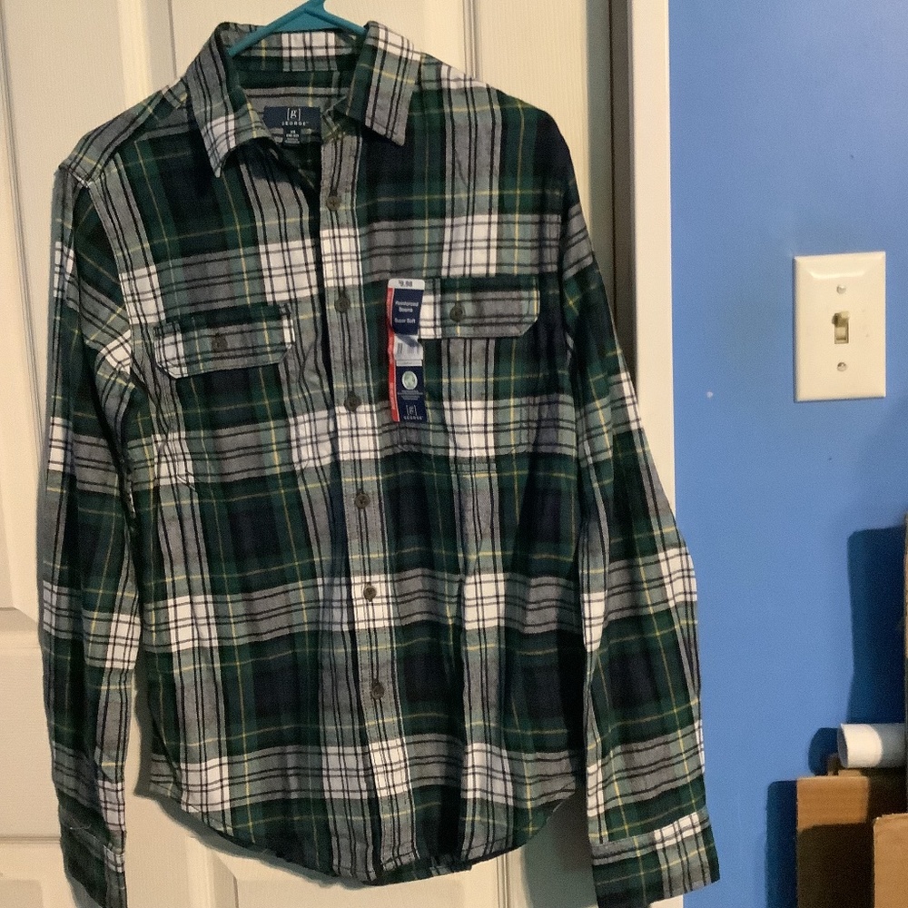 Men’s George Long sleeved Plaid Flannel shirt Size 30-32